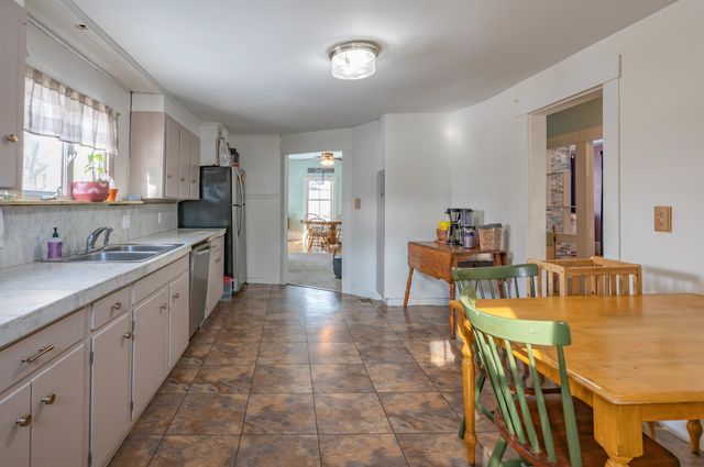 11 Souhegan Street, Milford, NH 03055