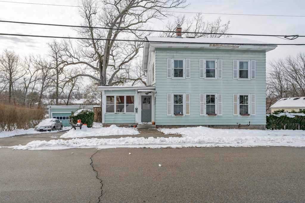 11 Souhegan Street, Milford, NH 03055