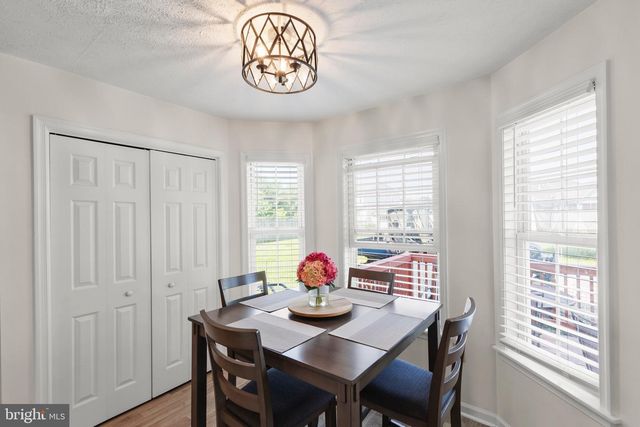 103 CORRAL DR, Stephens City, VA 22655