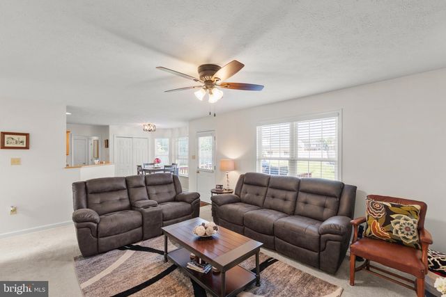 103 CORRAL DR, Stephens City, VA 22655