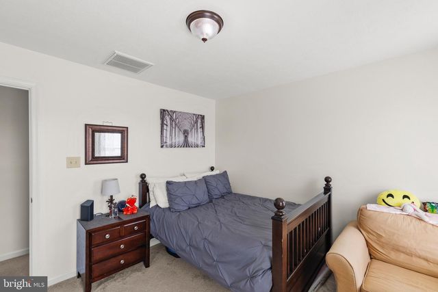 103 CORRAL DR, Stephens City, VA 22655