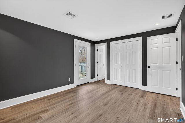 258 Nut Plains Road, Guilford, CT 06437