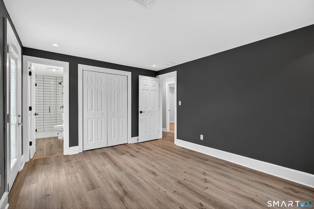 258 Nut Plains Road, Guilford, CT 06437