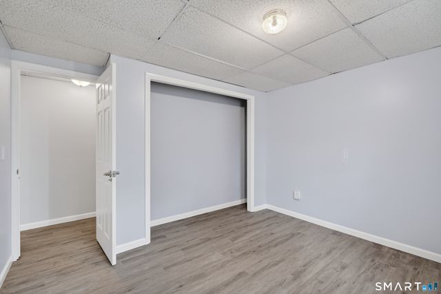 258 Nut Plains Road, Guilford, CT 06437