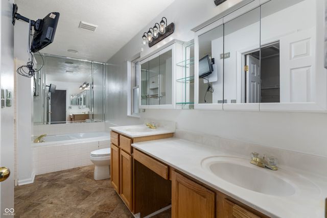 6357 Hollingsworth Drive, Indianapolis, IN 46268