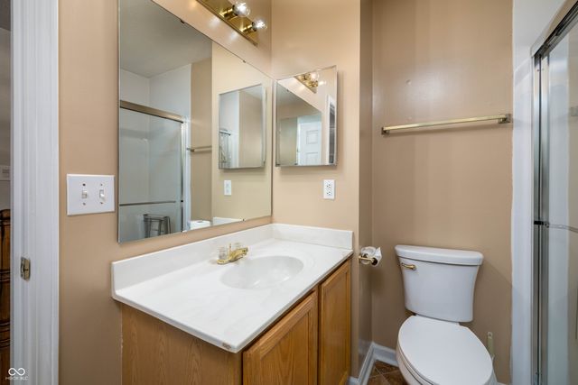 6357 Hollingsworth Drive, Indianapolis, IN 46268