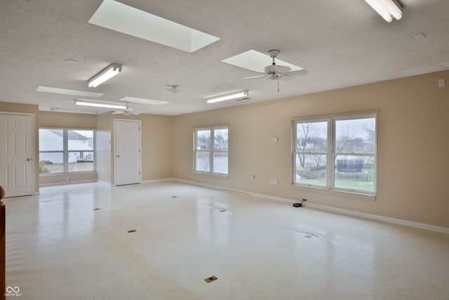 6357 Hollingsworth Drive, Indianapolis, IN 46268