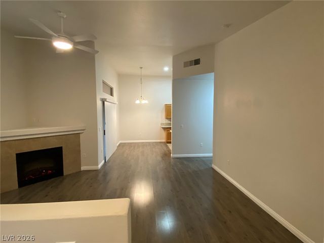 8805 Jeffreys Street 2015, Las Vegas, NV 89123