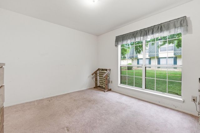900 Mountain Creek Rd Apt T391, Chattanooga, TN 37405