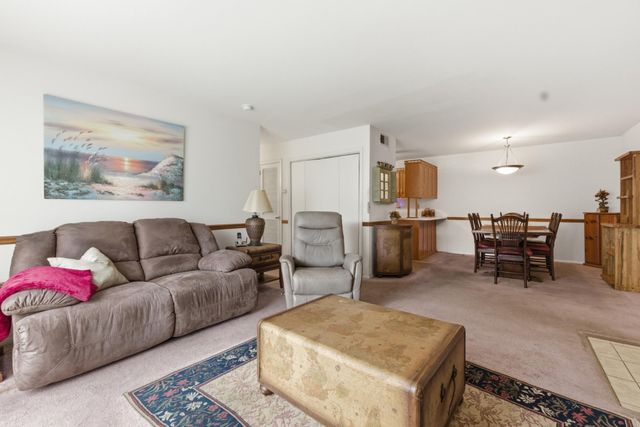 900 Mountain Creek Rd Apt T391, Chattanooga, TN 37405