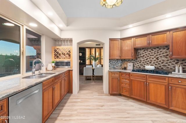 12107 N Sliding Rock Place, Oro Valley, AZ 85755