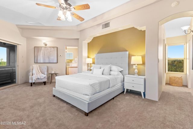 12107 N Sliding Rock Place, Oro Valley, AZ 85755