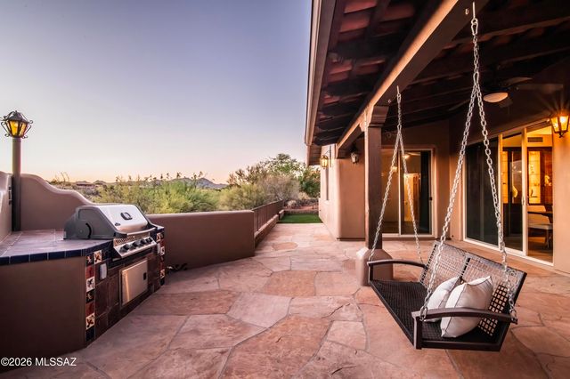 12107 N Sliding Rock Place, Oro Valley, AZ 85755