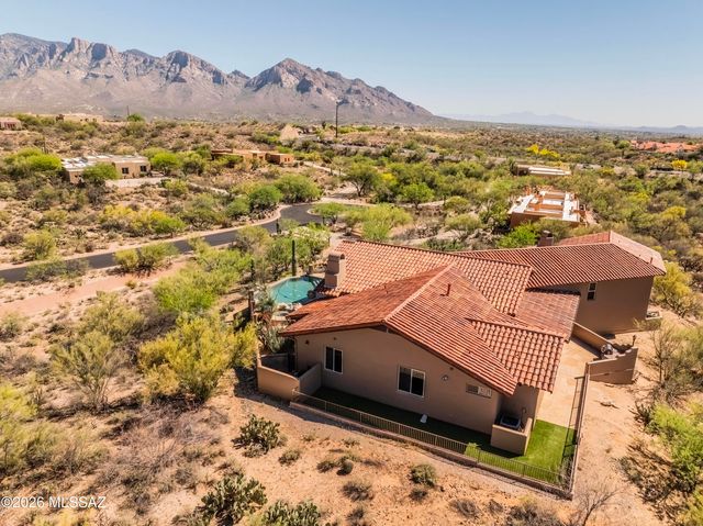 12107 N Sliding Rock Place, Oro Valley, AZ 85755