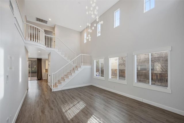 28534 Old Spanish Trail, Saugus, CA 91390