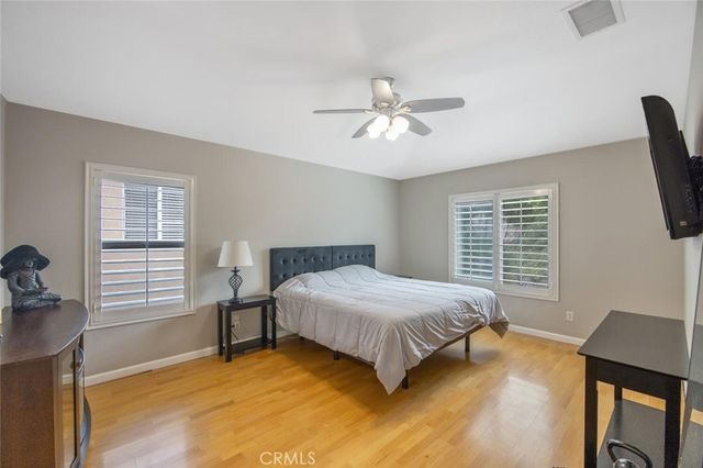 28534 Old Spanish Trail, Saugus, CA 91390