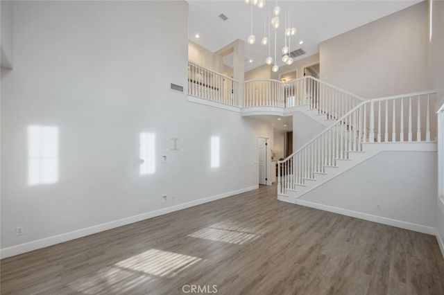 28534 Old Spanish Trail, Saugus, CA 91390