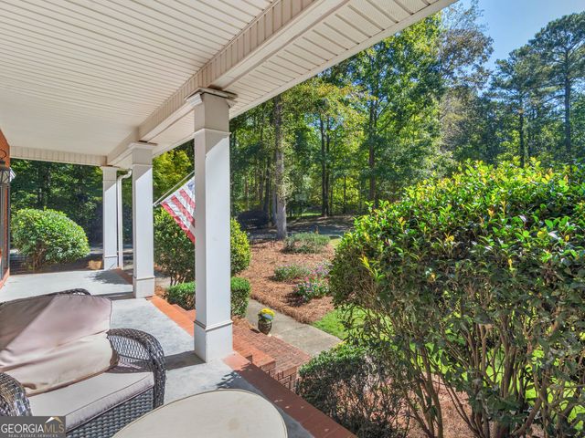 325 Country Side Drive, Mcdonough, GA 30252
