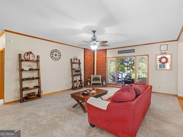 325 Country Side Drive, Mcdonough, GA 30252