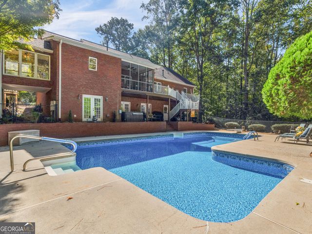 325 Country Side Drive, Mcdonough, GA 30252