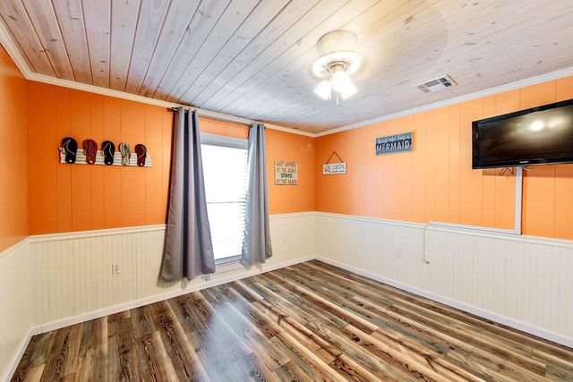 171 Apple Lane, Grand Isle, LA 70358