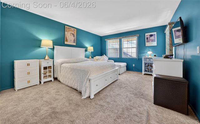 25155 Greenbrooke Drive, Southfield, MI 48033