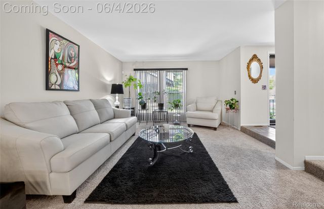 25155 Greenbrooke Drive, Southfield, MI 48033