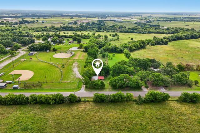 5549 Fm 513 S, Lone Oak, TX 75453