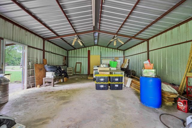 5549 Fm 513 S, Lone Oak, TX 75453