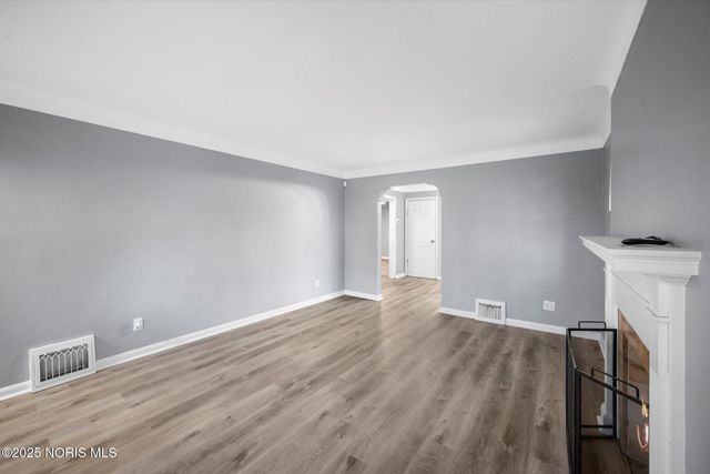 1023 Hawk Street, Toledo, OH 43612