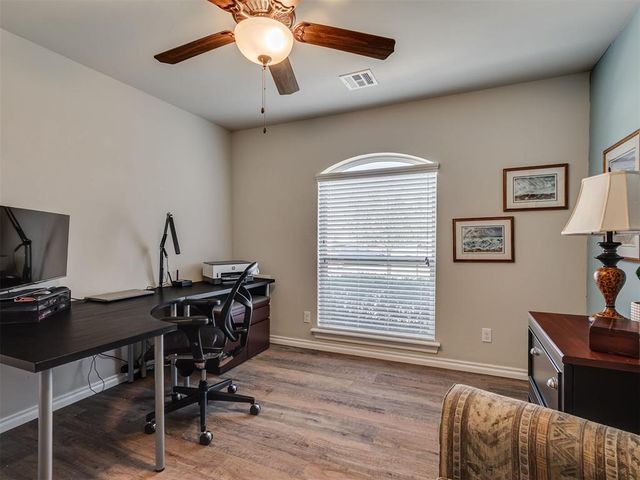 2904 NW 183rd Circle, Edmond, OK 73012