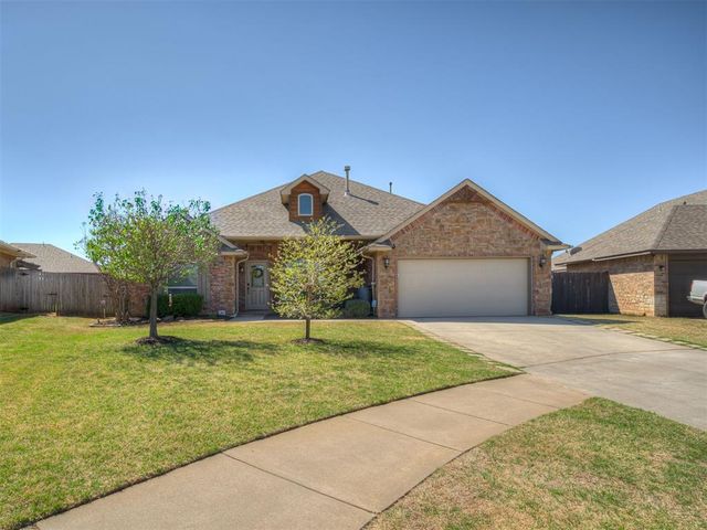 2904 NW 183rd Circle, Edmond, OK 73012