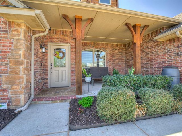 2904 NW 183rd Circle, Edmond, OK 73012
