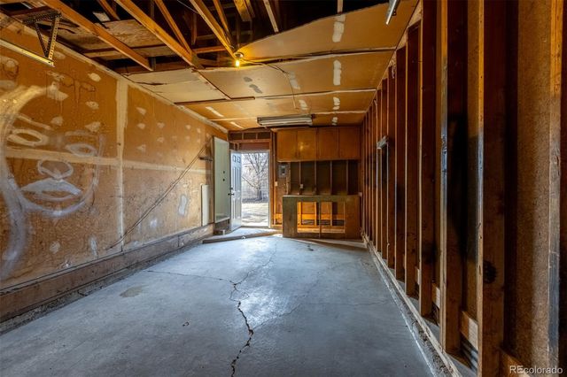 20 Marigold Drive, Denver, CO 80221