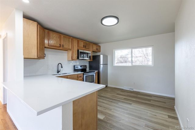 20 Marigold Drive, Denver, CO 80221