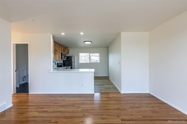 20 Marigold Drive, Denver, CO 80221