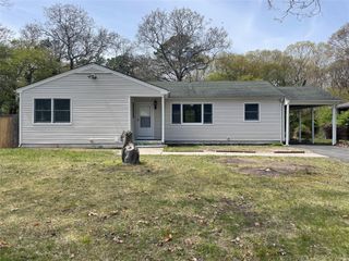62 Margaret Drive, Coram, NY 11727