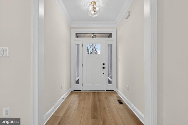 57 MADISON ST, Warrenton, VA 20186