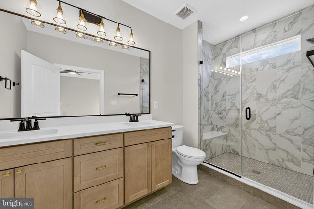 57 MADISON ST, Warrenton, VA 20186