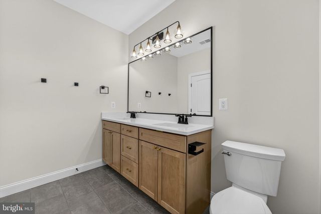 57 MADISON ST, Warrenton, VA 20186