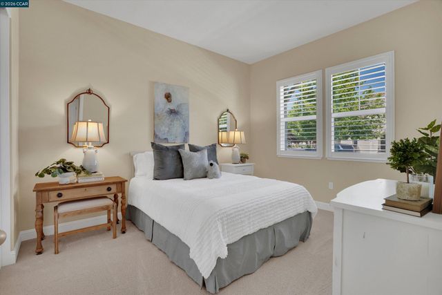 1945 Muirwood Loop, Brentwood, CA 94513