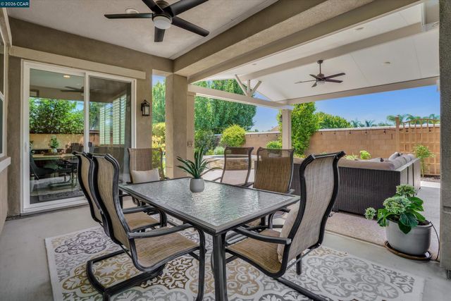 1945 Muirwood Loop, Brentwood, CA 94513