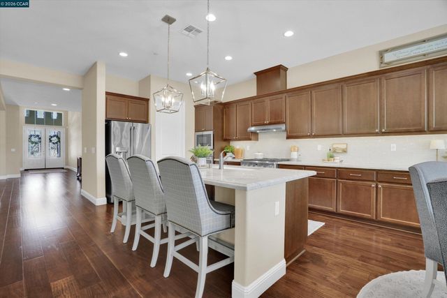 1945 Muirwood Loop, Brentwood, CA 94513