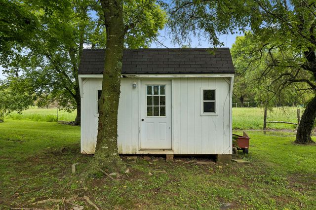 575 Centerville Rd, Lebanon, TN 37087