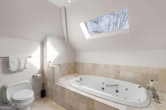 790 Glenairy Drive, Atlanta, GA 30328