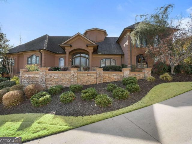 790 Glenairy Drive, Atlanta, GA 30328