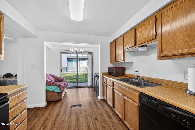 1544 Chester Square, Sparks, NV 89431