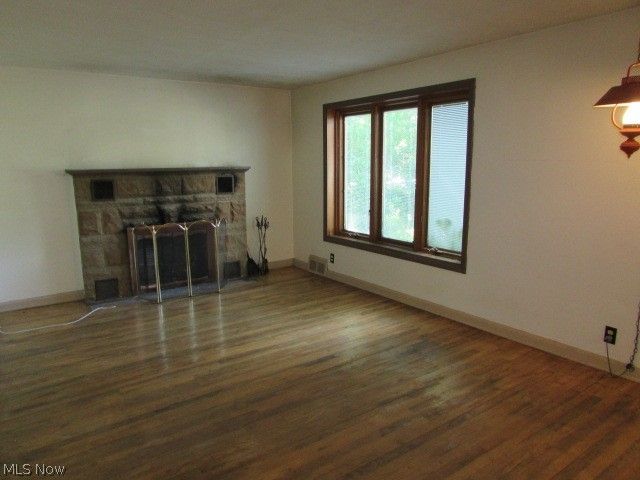 1327 Chelton Drive, Kent, OH 44240