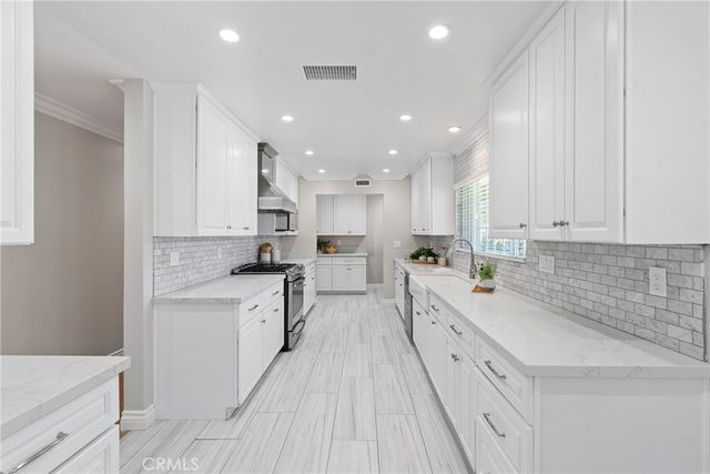 504 E Comstock, Glendora, CA 91741