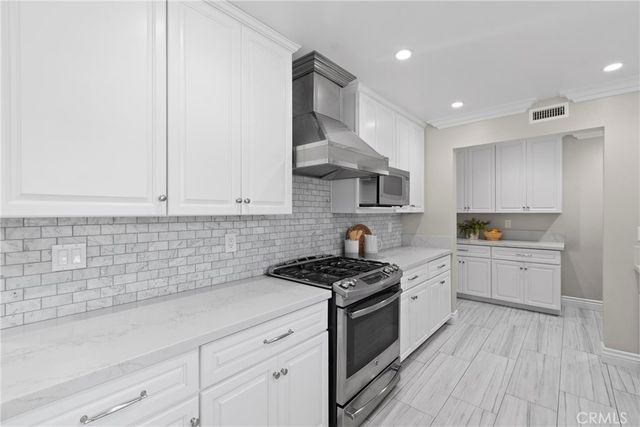 504 E Comstock, Glendora, CA 91741